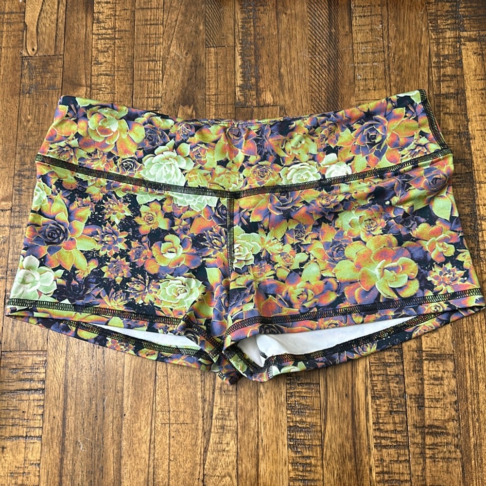 FLEO OG single lined size M succulent print-like NEW!